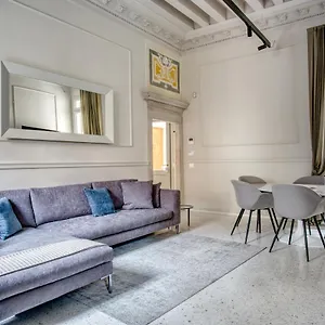 Apartment Palazzo Bonvicini 10, Venice